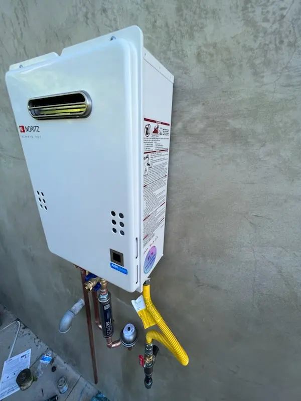 Tankless water heater installation for Westmoor Park homes